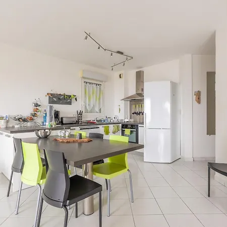 Vue Marine - Proche * L'Ile-Rousse (Corsica)